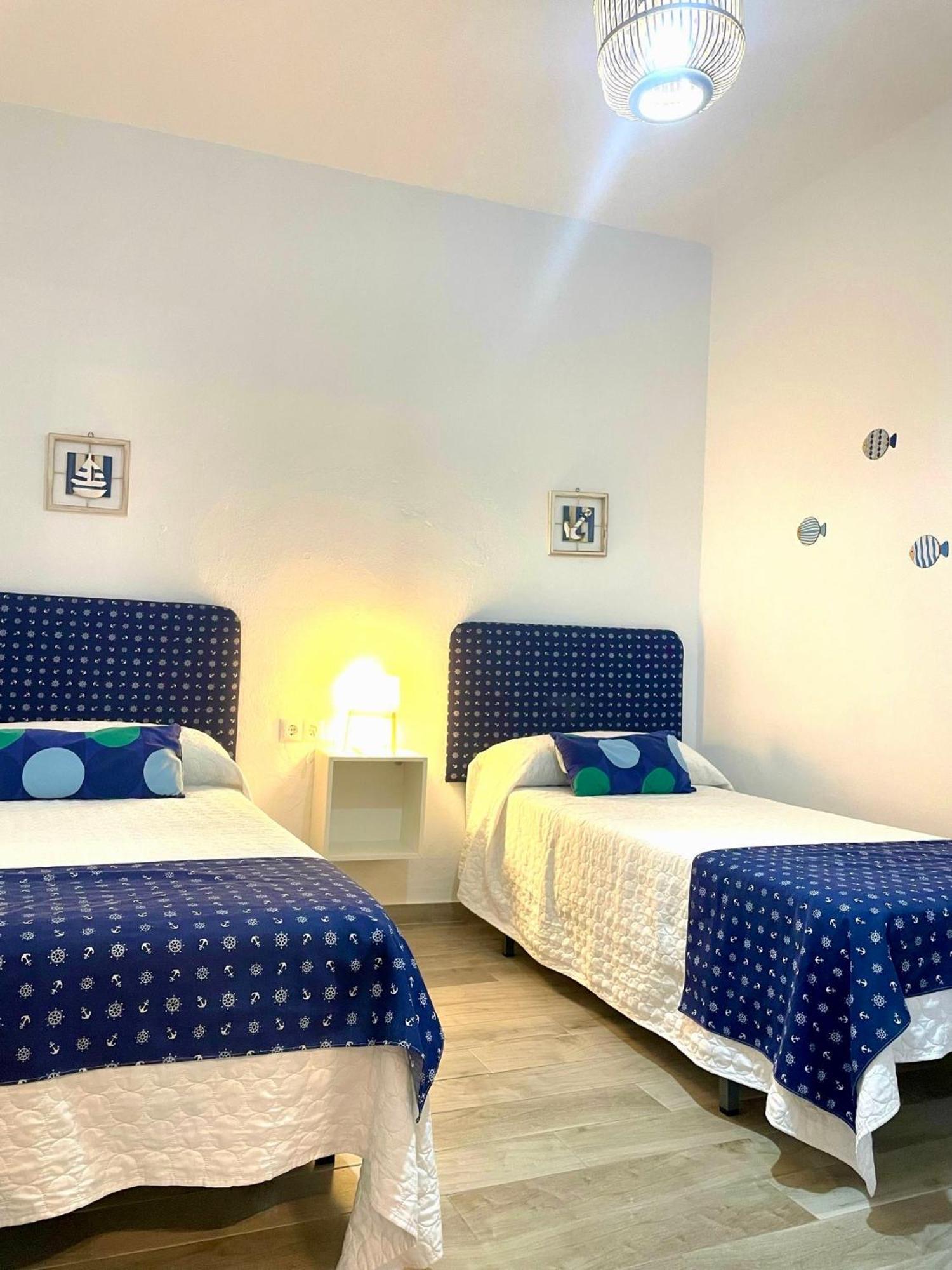 Conil Calle Trafalgar Centro Solo Familias Y Parejas Конил-де-ла-Фронтера Екстериор снимка