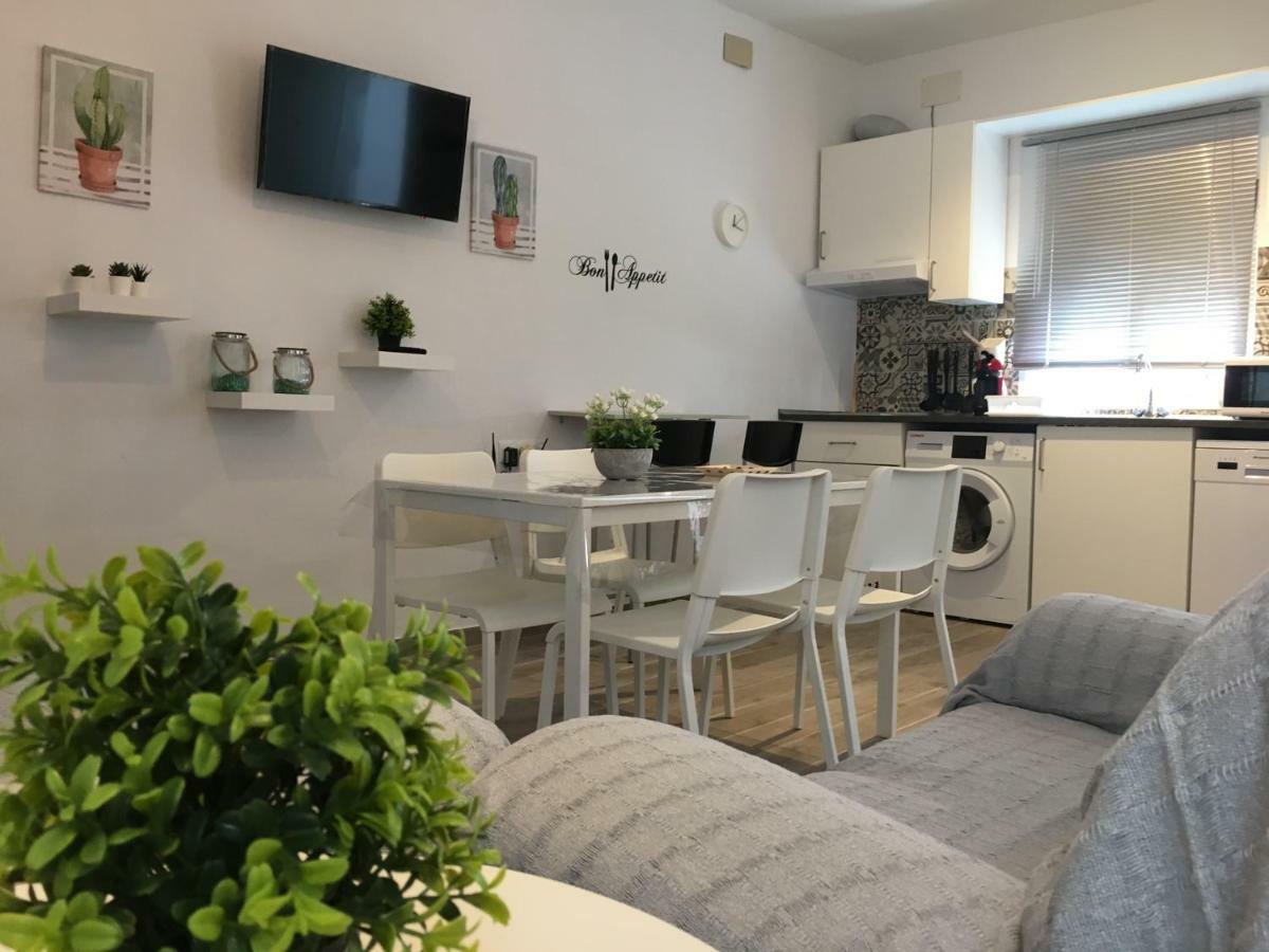 Conil Calle Trafalgar Centro Solo Familias Y Parejas Конил-де-ла-Фронтера Екстериор снимка